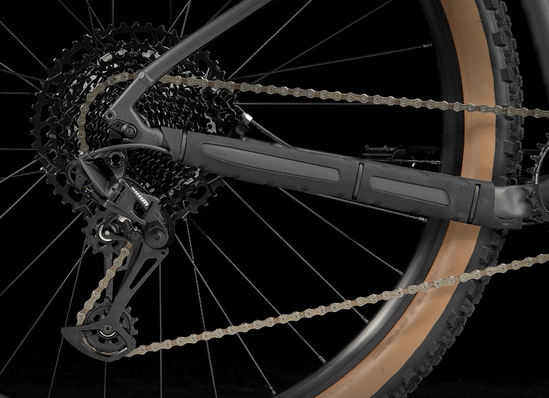 Trek Marlin 8 Gen 3 Hardtail Mountain Bike 2023 in Matte Black-1